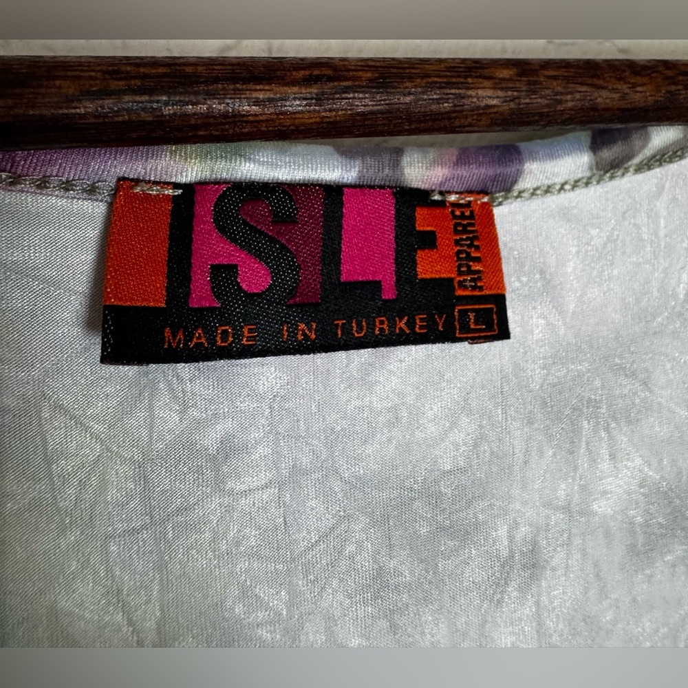 Isle Apparel Leopard Print Multicolor Ruffle Color Dress Size Large - Picture 5 of 6
